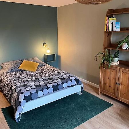 Appartement Cosy Au Calme Les Monts-Ronds Bagian luar foto