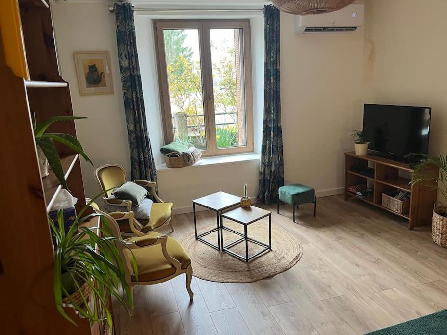Appartement Cosy Au Calme Les Monts-Ronds Bagian luar foto